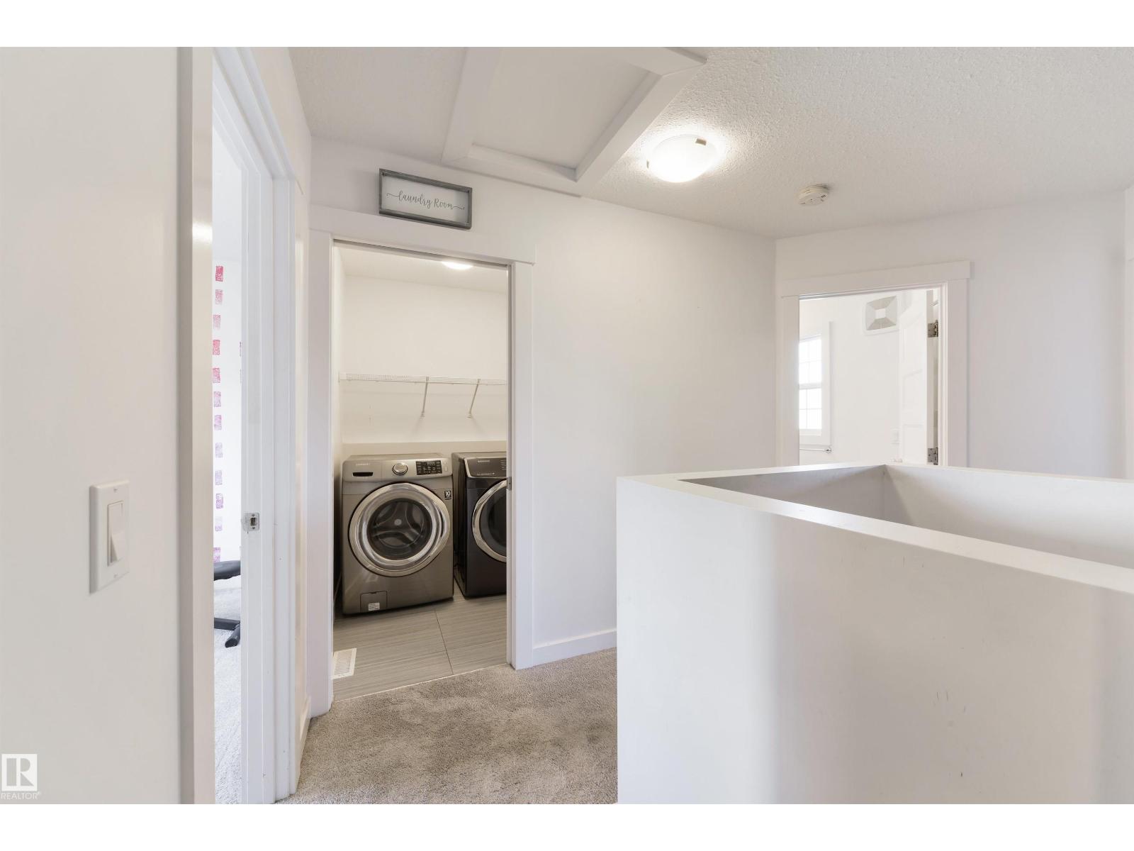 34 HAZELWOOD LN - 18