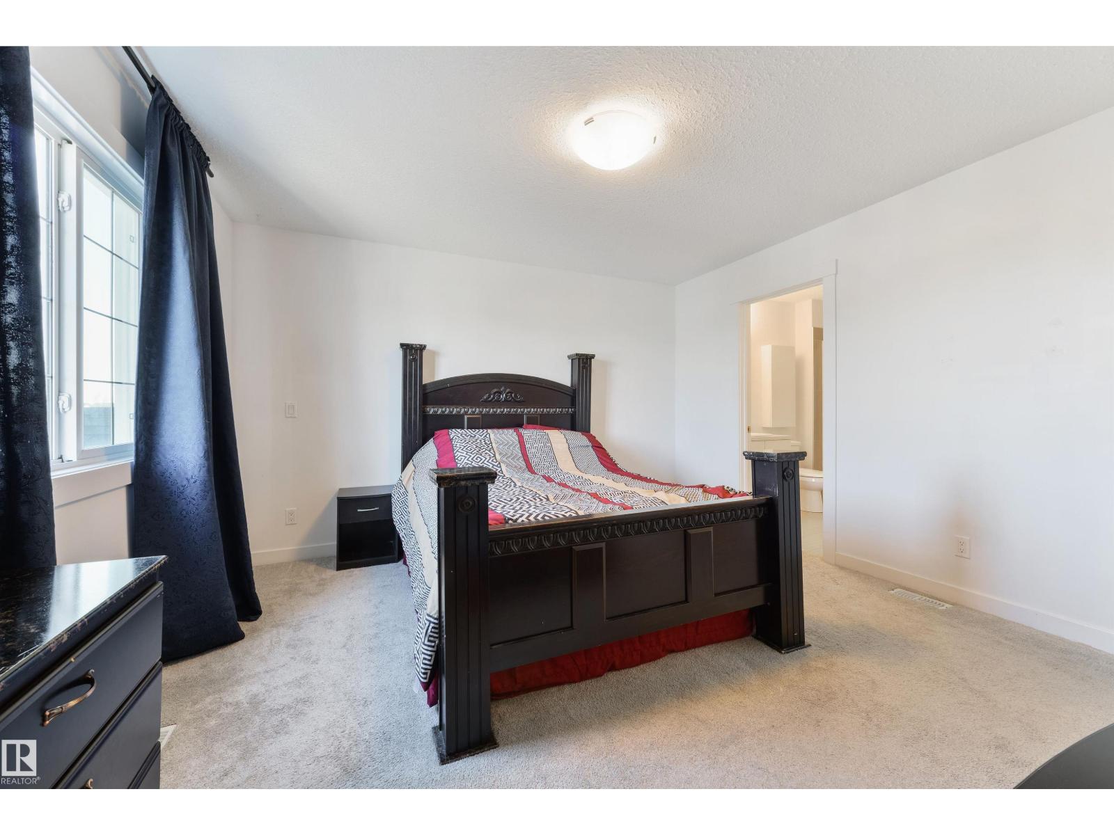 34 HAZELWOOD LN - 26