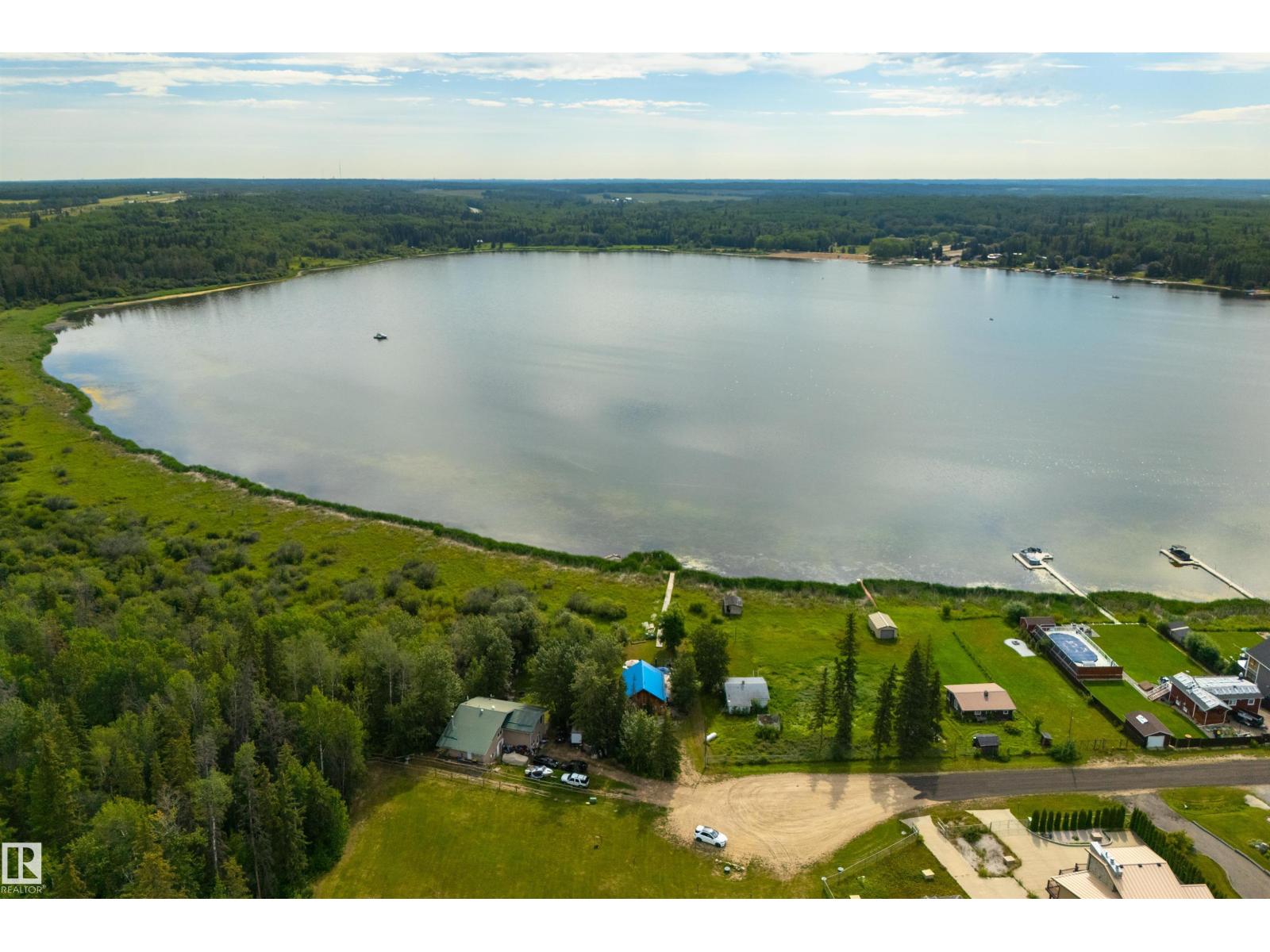 113 BAYVIEW DR - 1