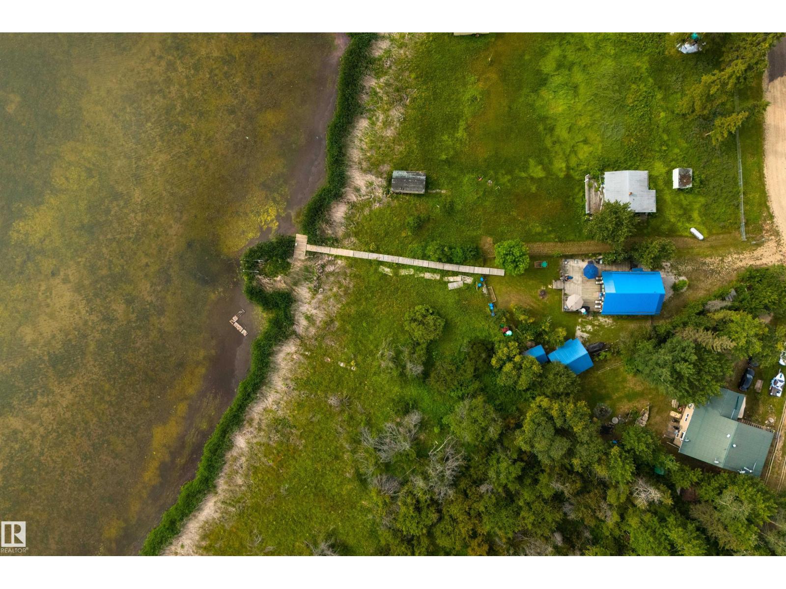 113 BAYVIEW DR - 41