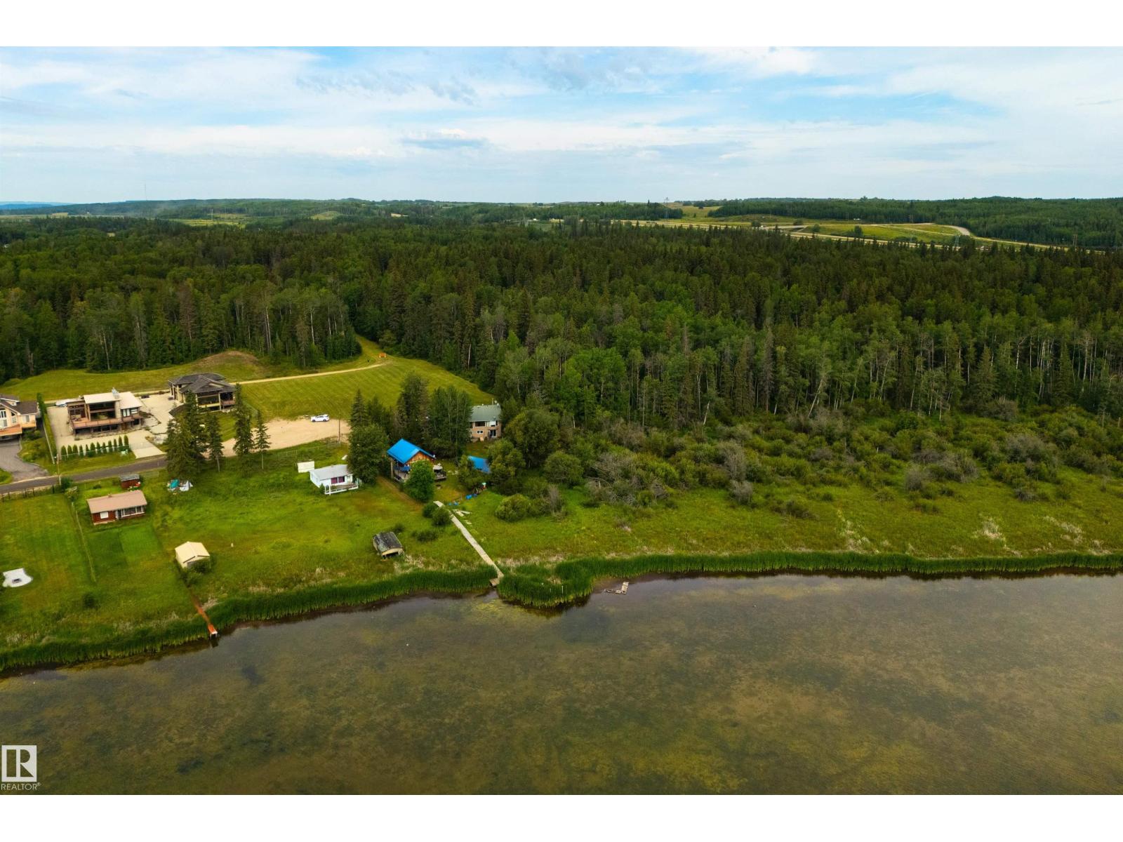 113 BAYVIEW DR - 49