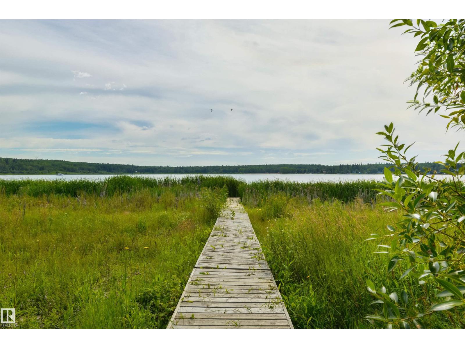 113 BAYVIEW DR - 31