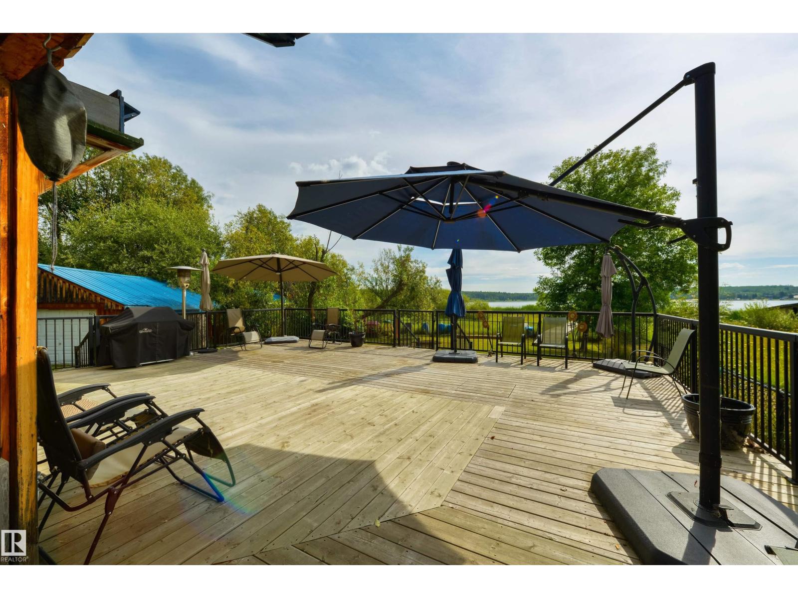 113 BAYVIEW DR - 21