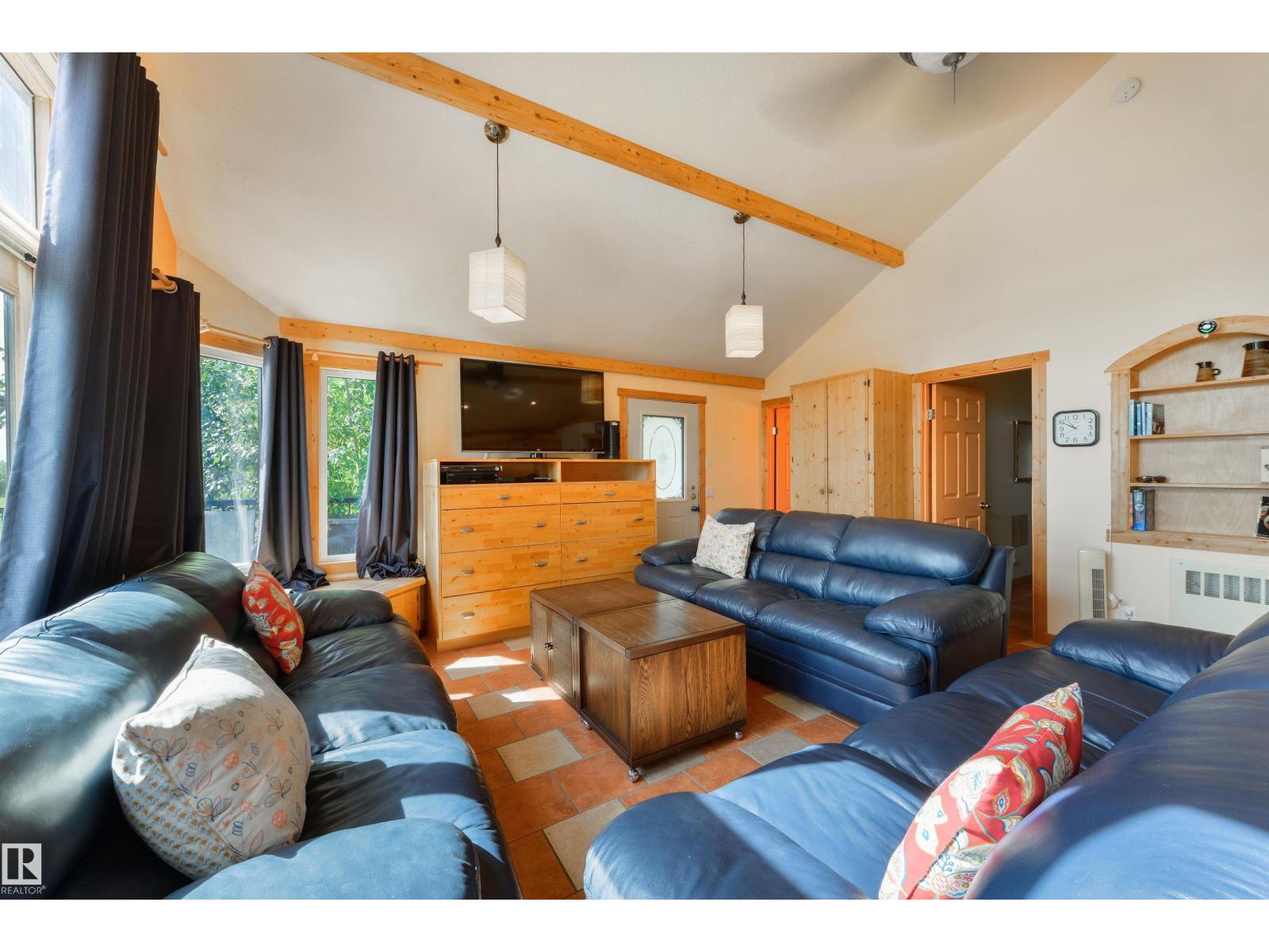 113 BAYVIEW DR - 7
