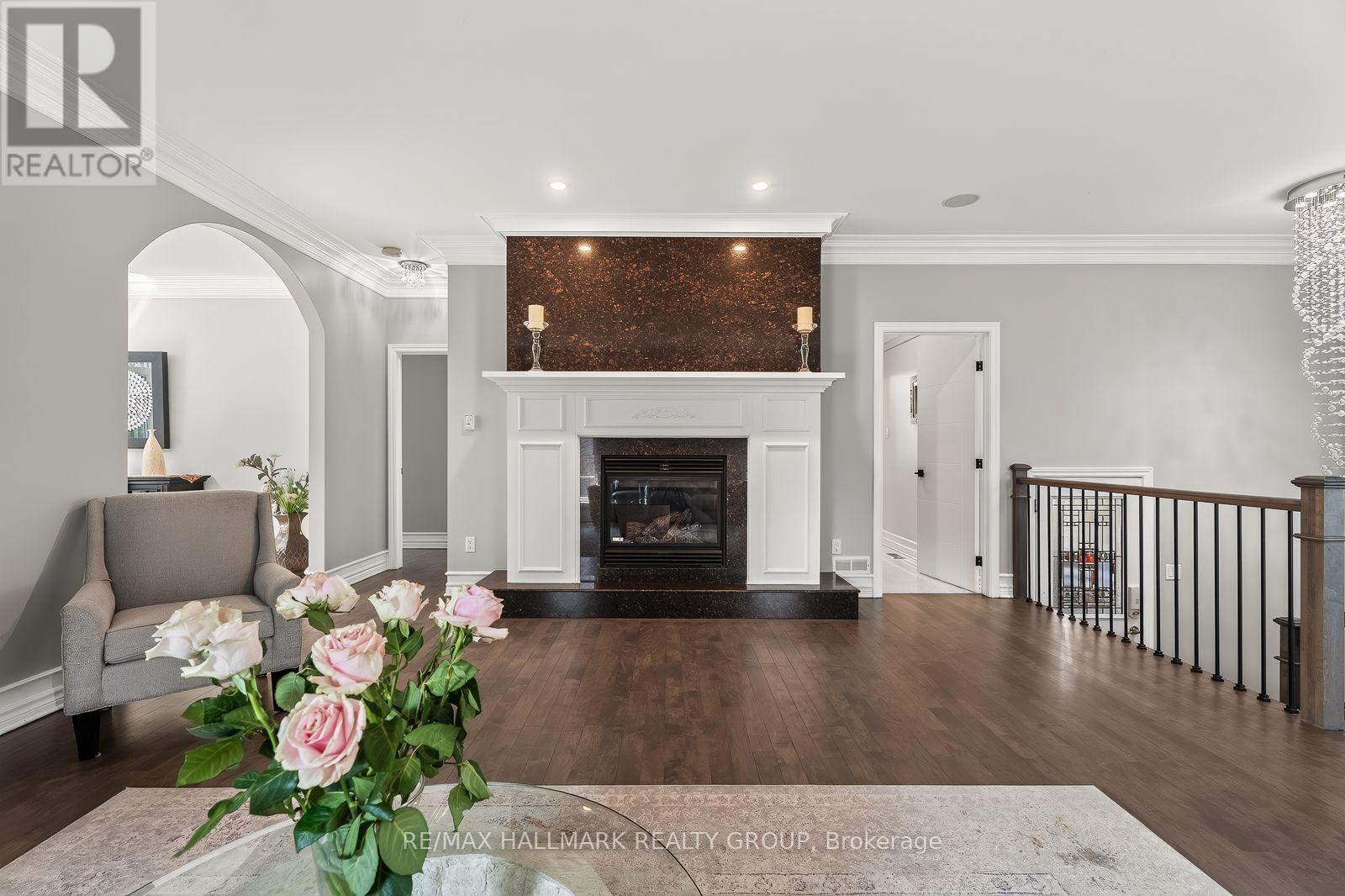 1954 LOBELIA WAY, Ottawa. Luxury613. By Peter Sagos - Image 11