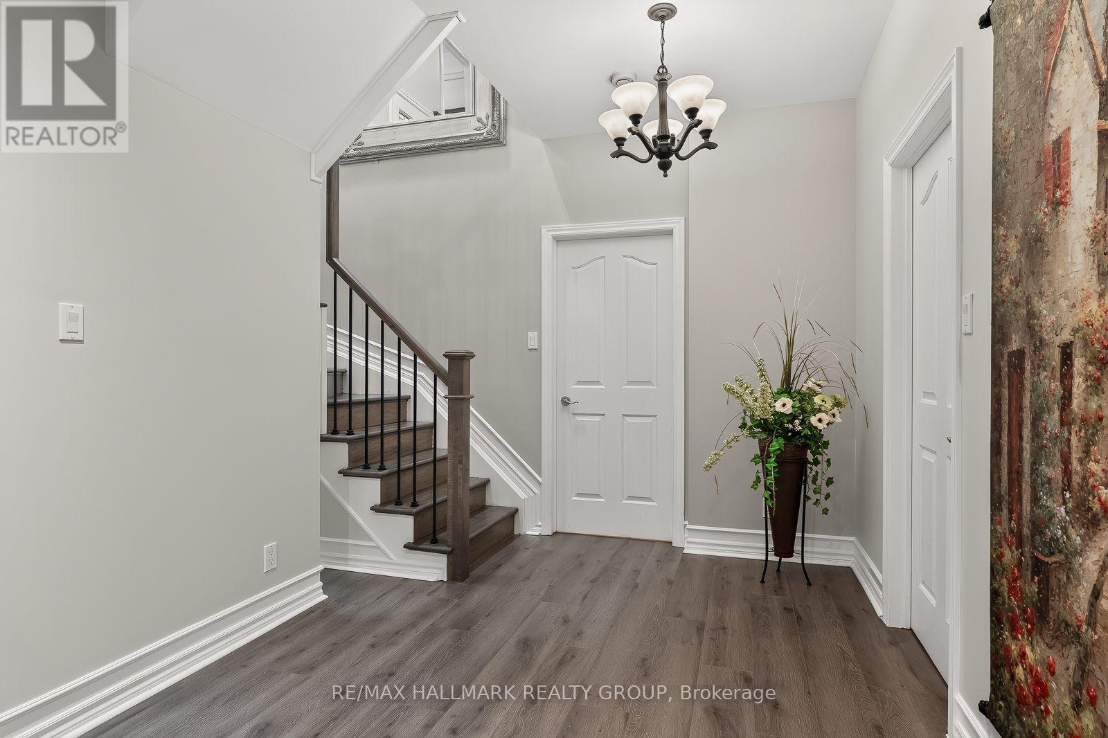 1954 LOBELIA WAY, Ottawa. Luxury613. By Peter Sagos - Image 32