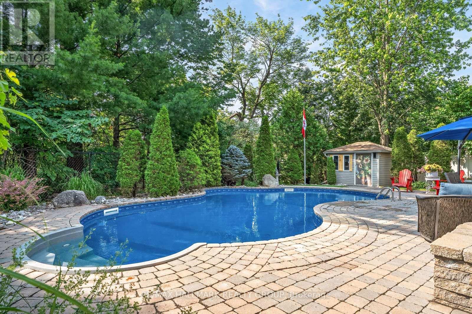 1954 LOBELIA WAY, Ottawa. Luxury613. By Peter Sagos - Image 41