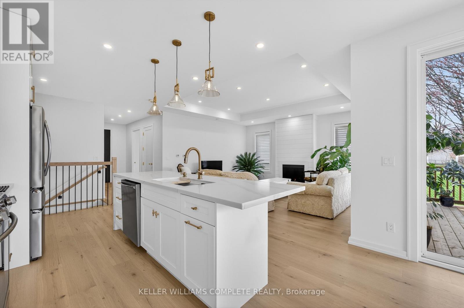 3310 BETHUNE AVENUE - 15