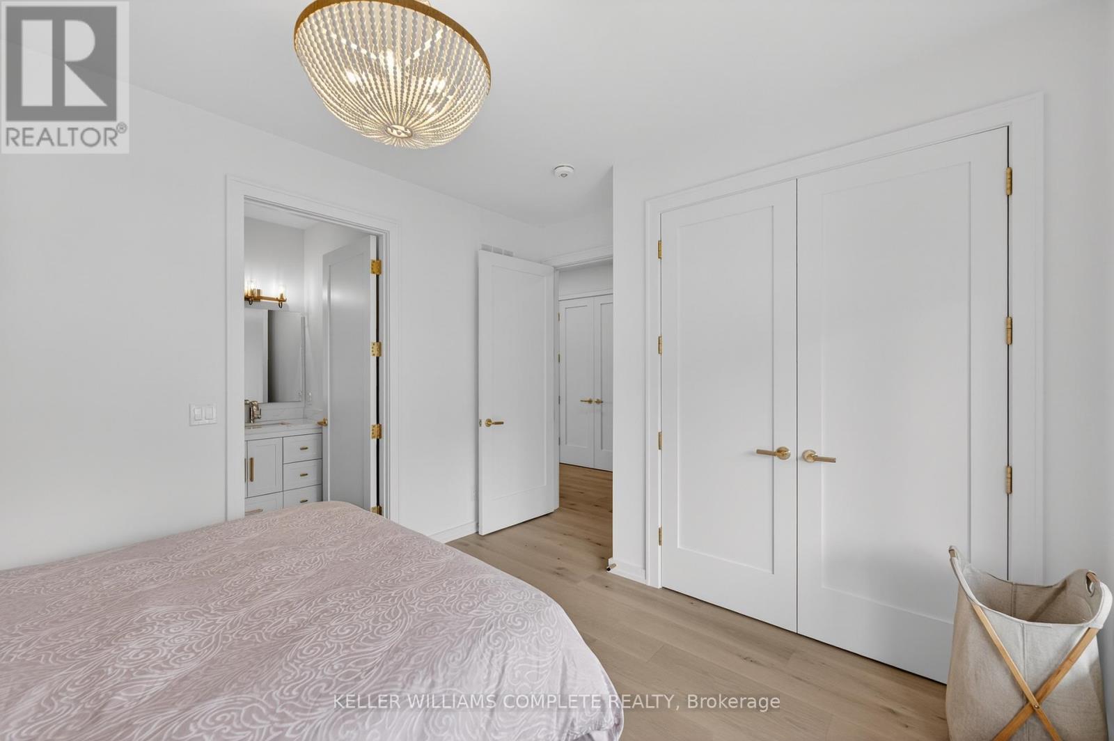 3310 BETHUNE AVENUE - 22