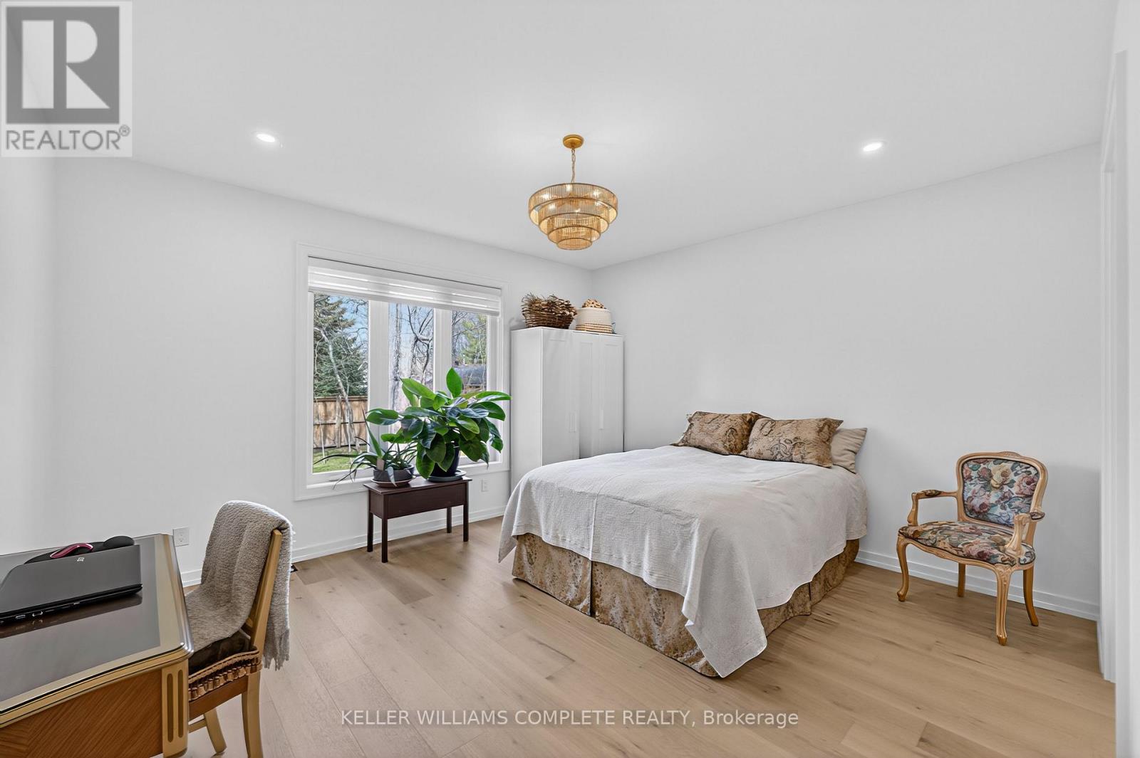 3310 BETHUNE AVENUE - 26