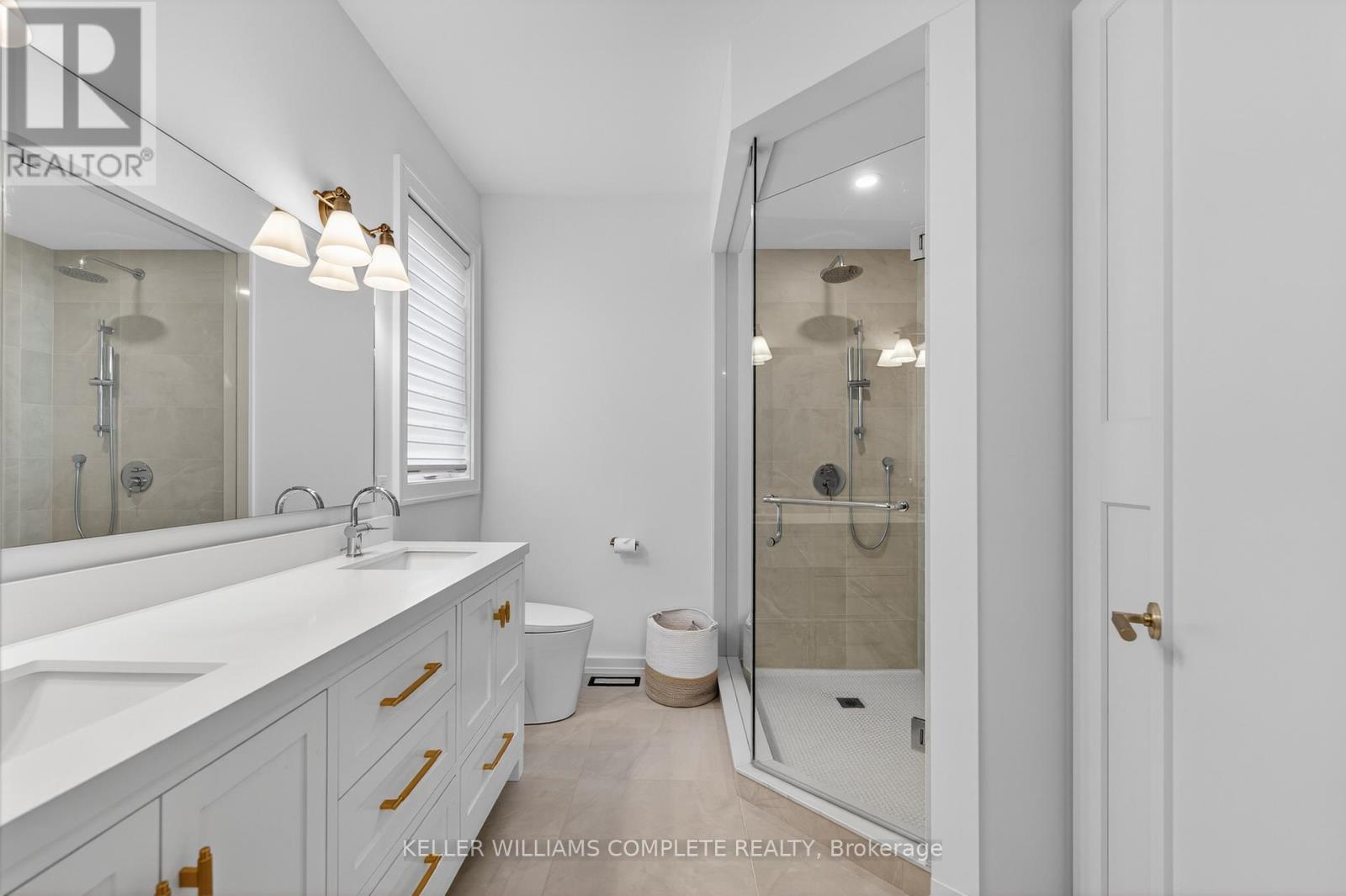 3310 BETHUNE AVENUE - 28