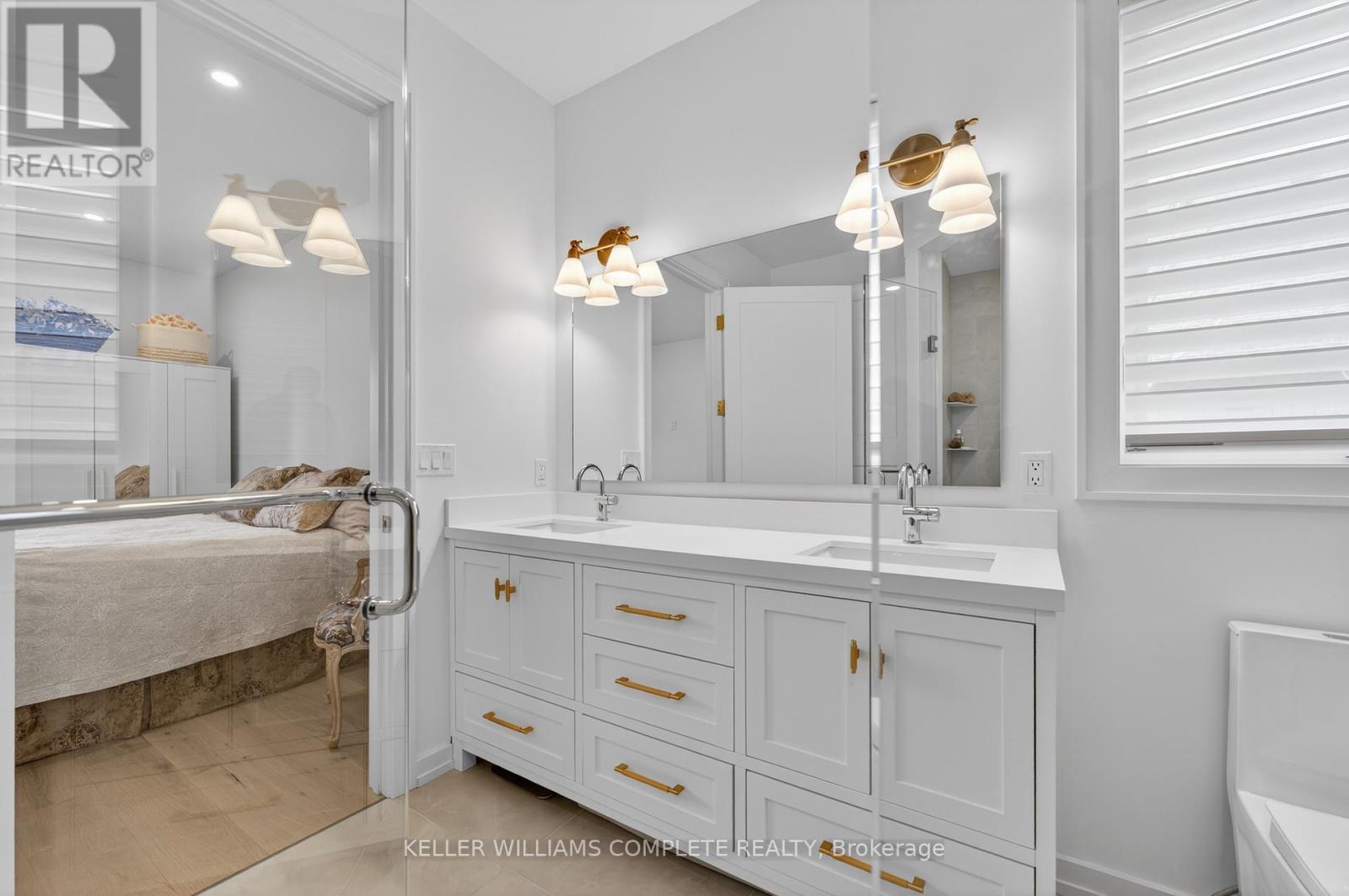 3310 BETHUNE AVENUE - 29