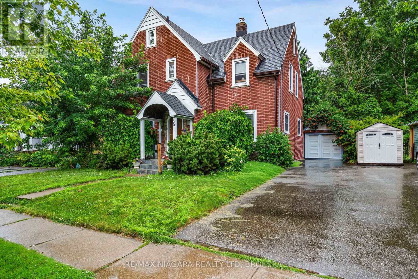 55 MAPLE STREET - 1