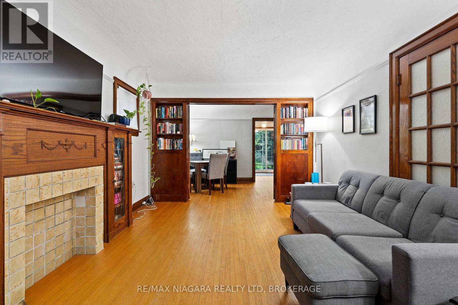 55 MAPLE STREET - 18