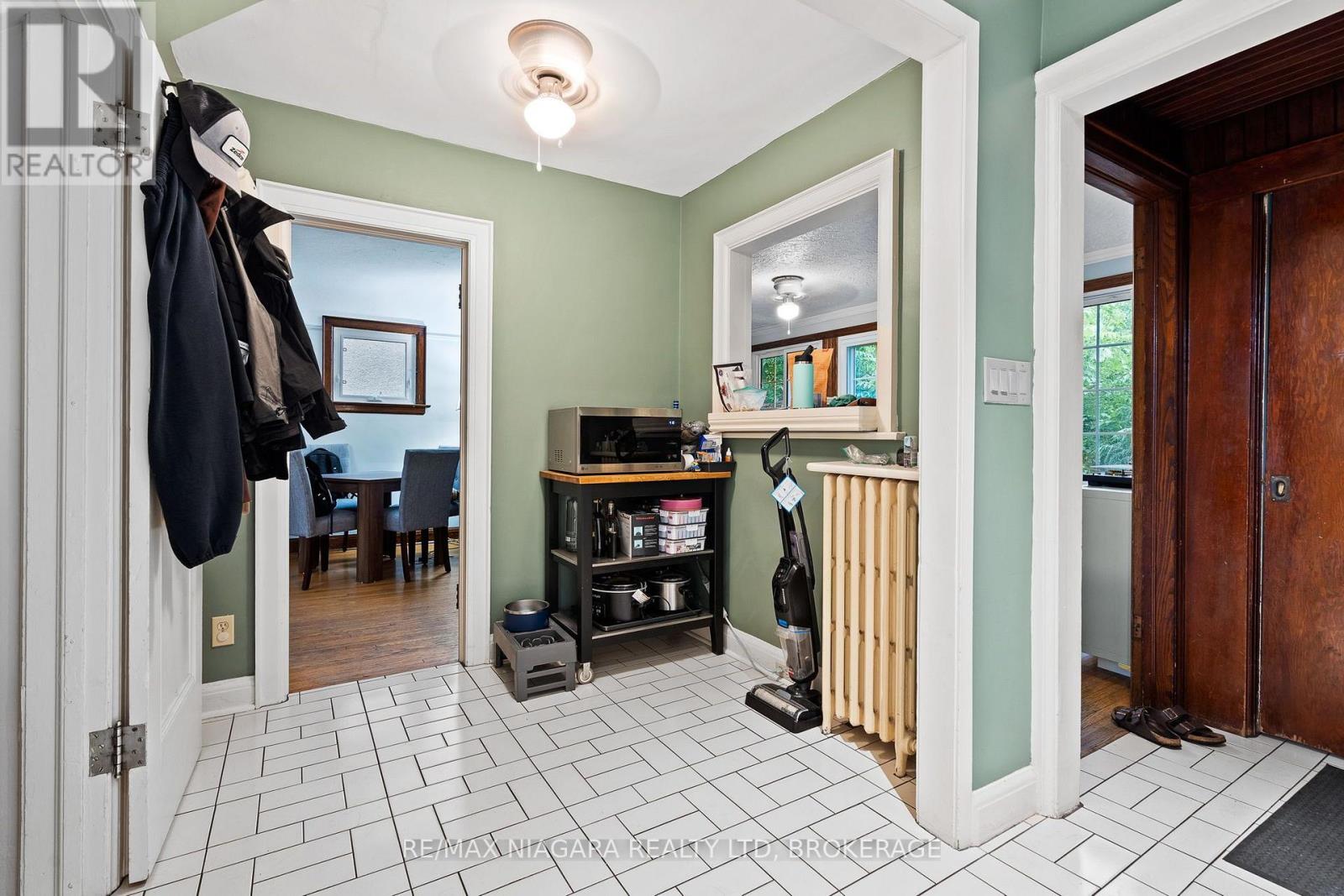 55 MAPLE STREET - 19