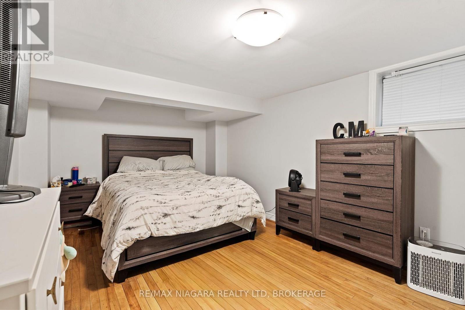 55 MAPLE STREET - 20