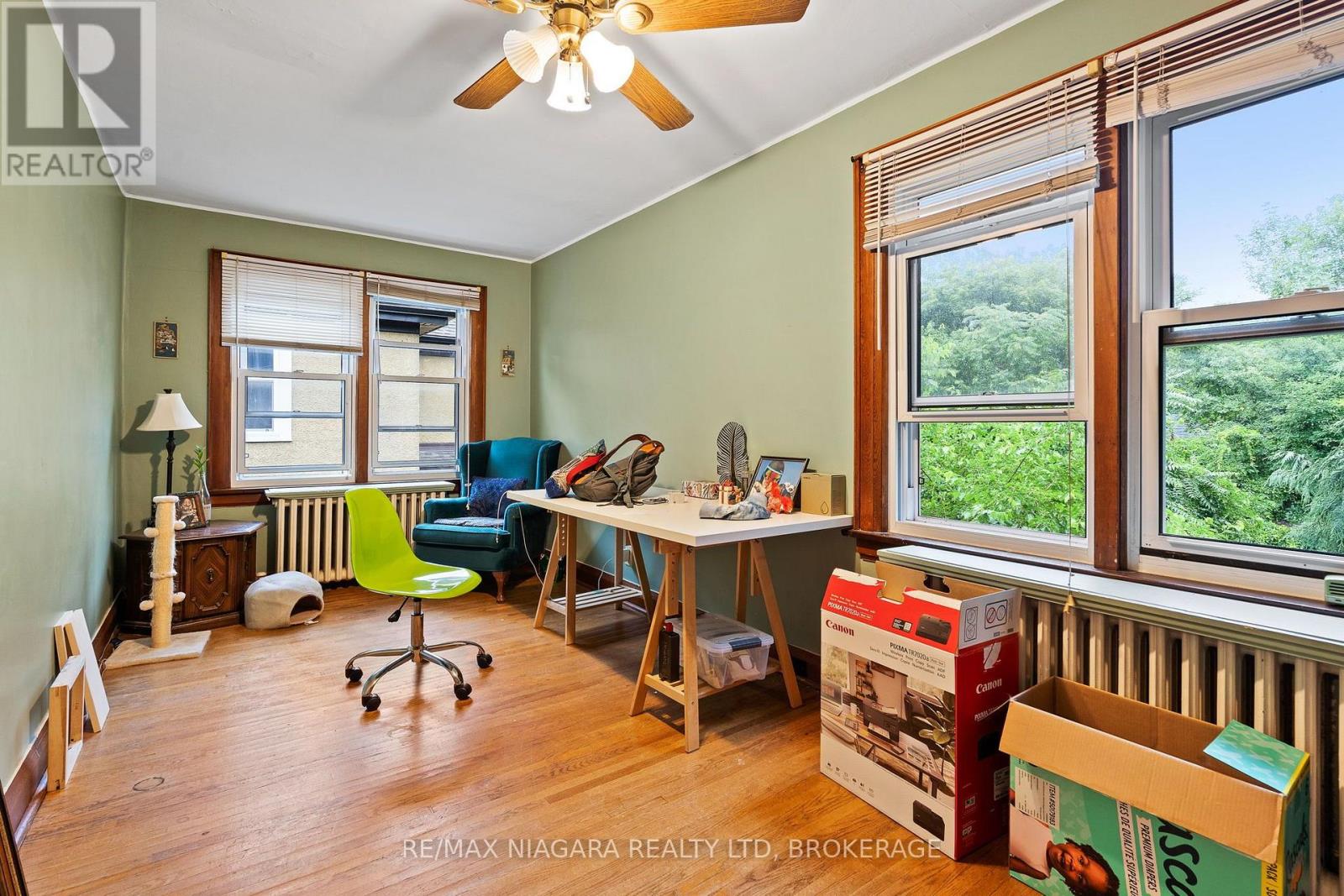 55 MAPLE STREET - 4