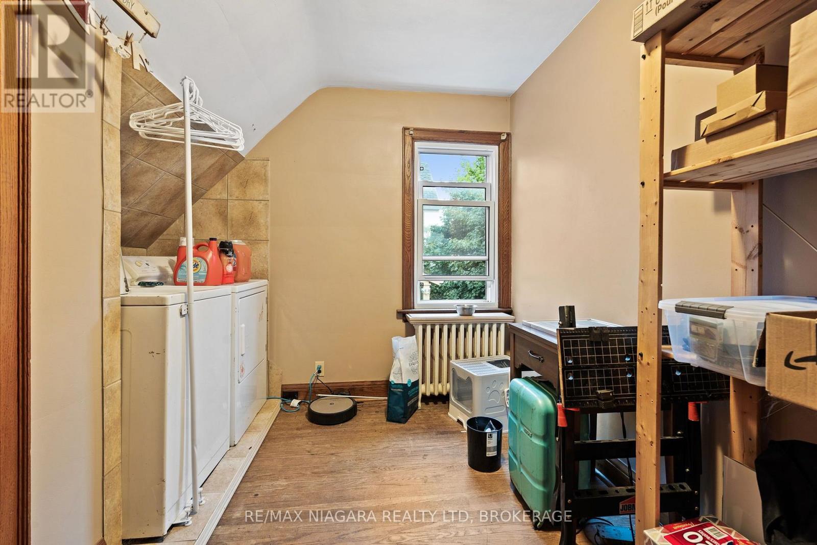 55 MAPLE STREET - 9