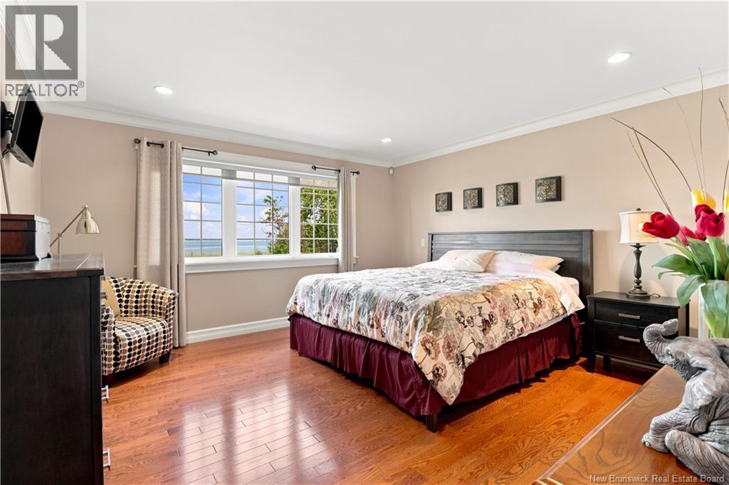 51 Bayshore Drive - 35