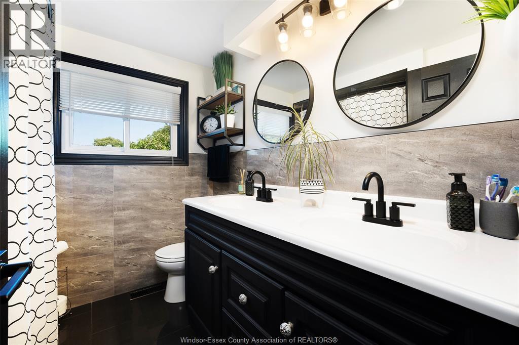 1170 GARDEN COURT DRIVE - 17