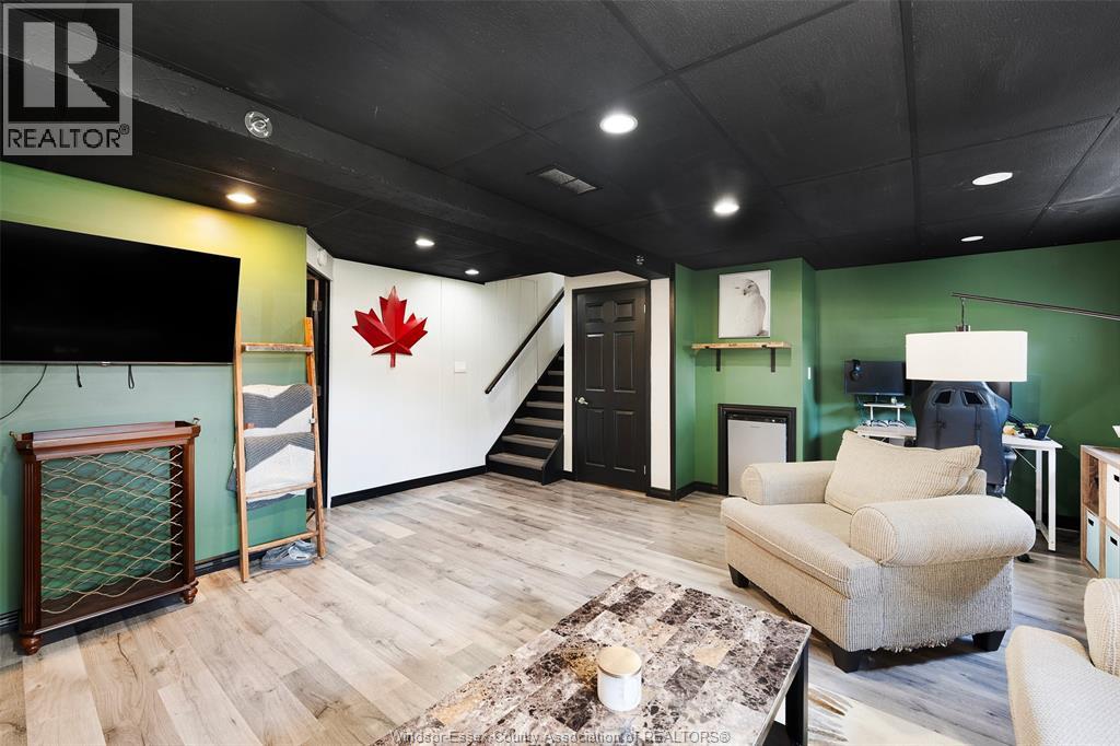1170 GARDEN COURT DRIVE - 22