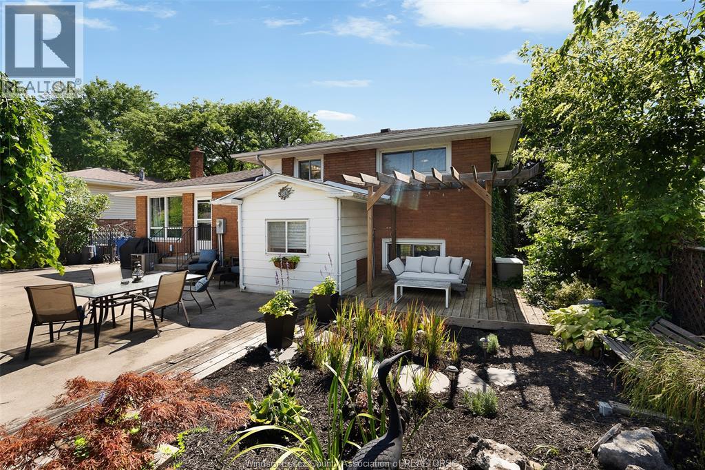 1170 GARDEN COURT DRIVE - 36