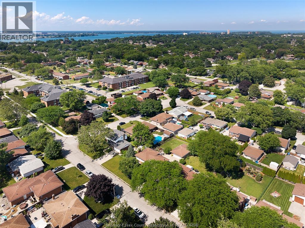 1170 GARDEN COURT DRIVE - 38