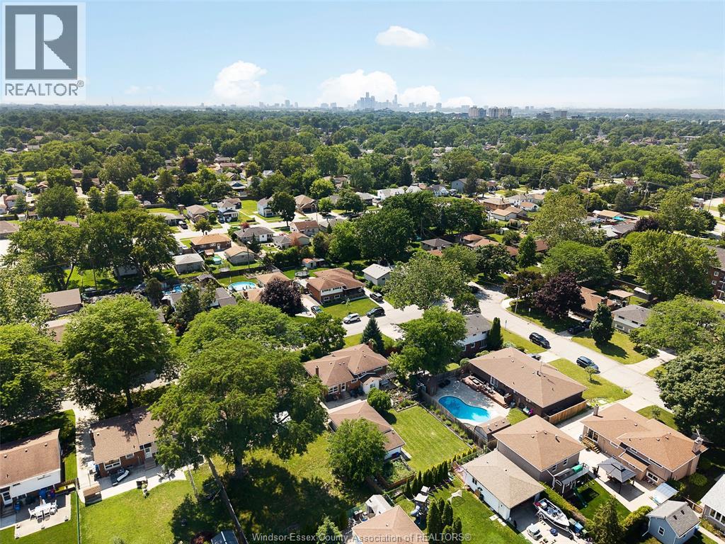 1170 GARDEN COURT DRIVE - 40