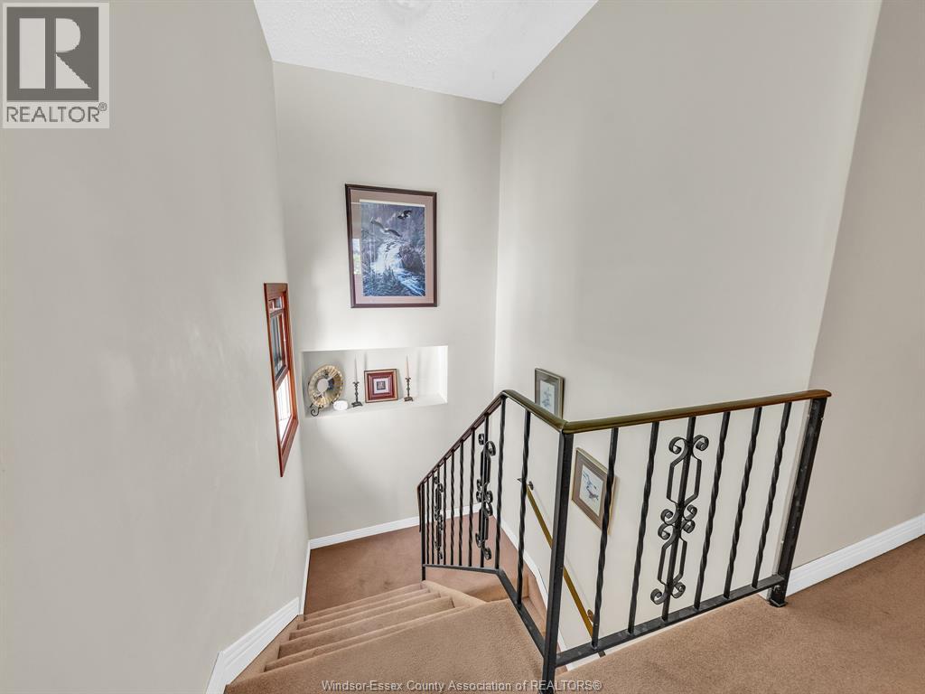 6565 RIVERSIDE DRIVE East - 37