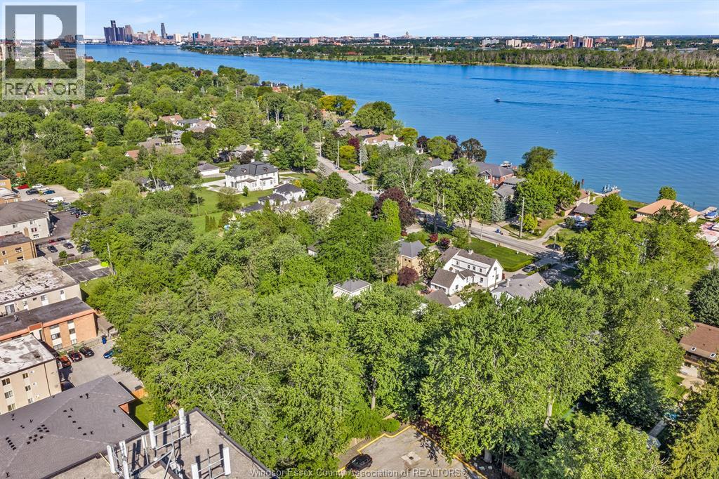 6565 RIVERSIDE DRIVE East - 7