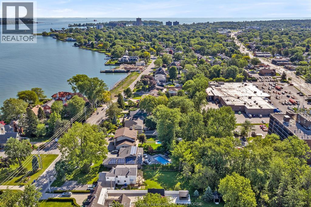 6565 RIVERSIDE DRIVE East - 8
