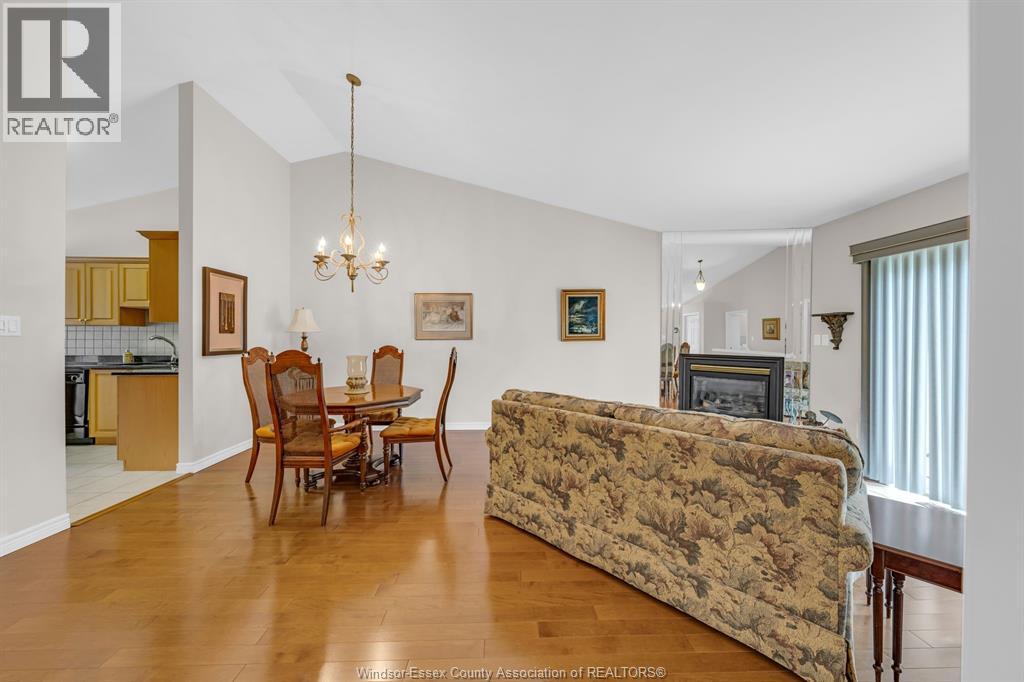 1431 Blue Heron DRIVE - 23