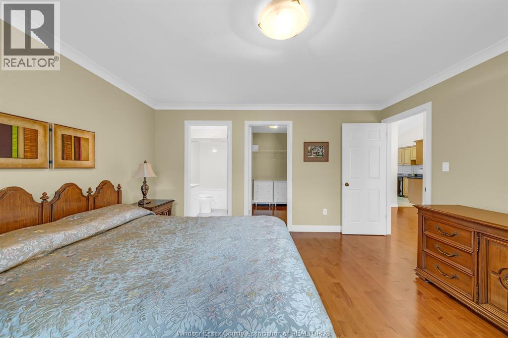 1431 Blue Heron DRIVE - 27