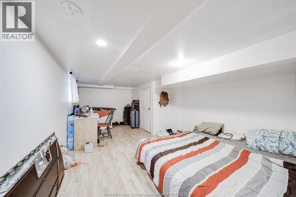 631 RANKIN AVENUE - 24