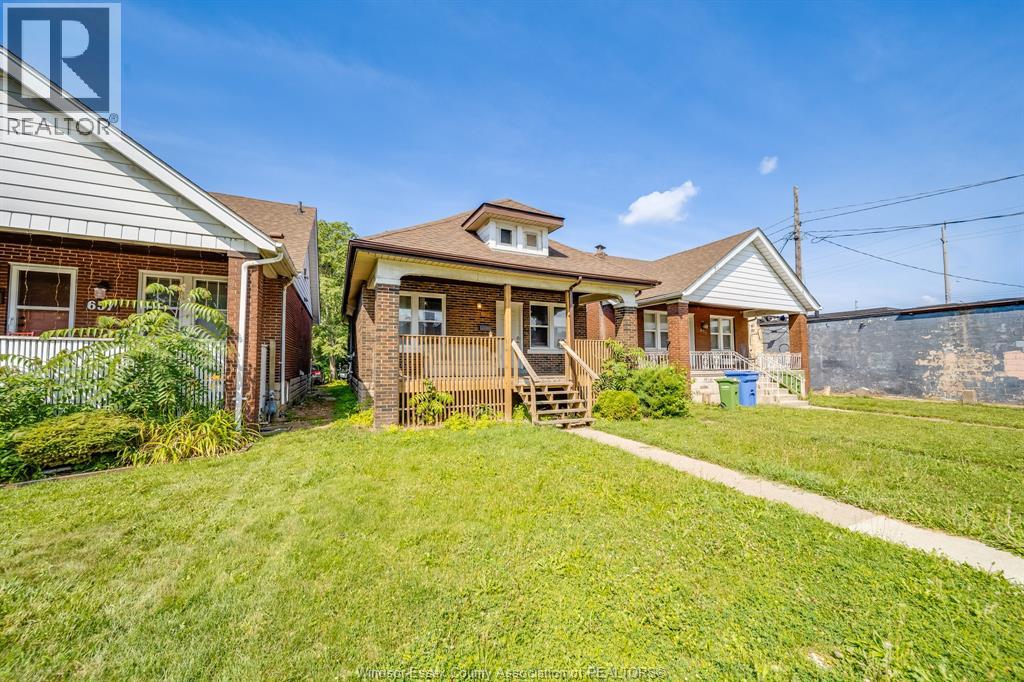 631 RANKIN AVENUE - 3