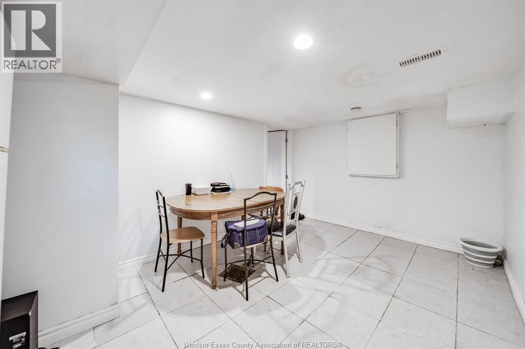 631 RANKIN AVENUE - 30
