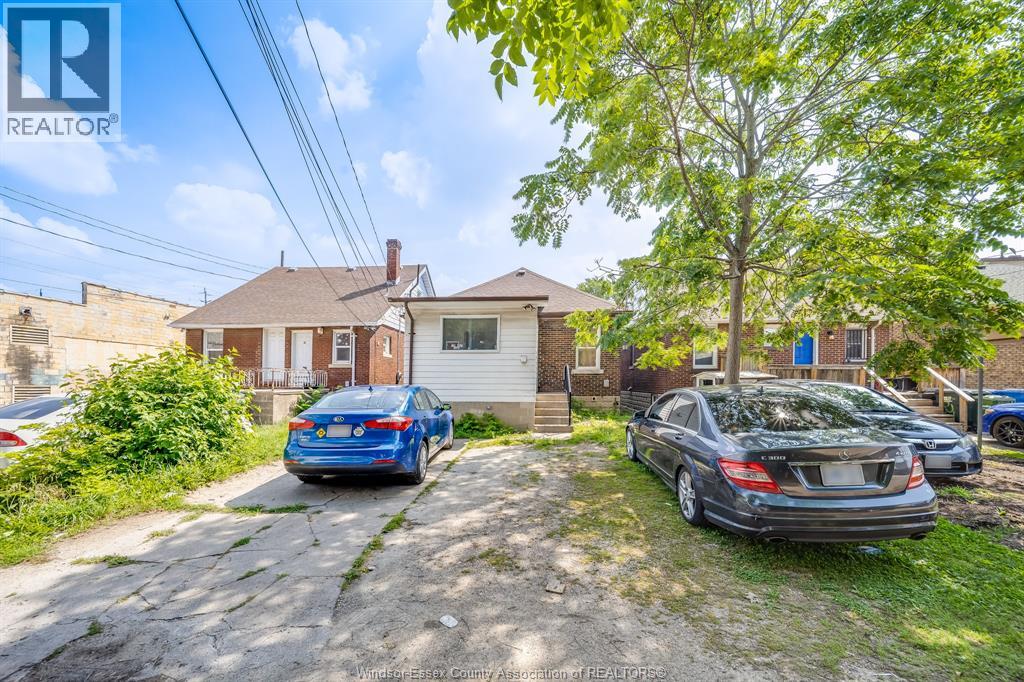 631 RANKIN AVENUE - 39