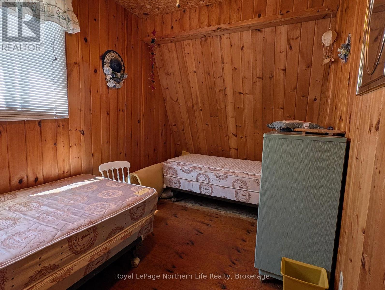 501182 BERRY ROAD - Image 28