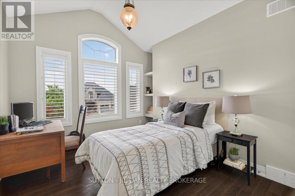 115 PEBBLECREEK WALK - 28