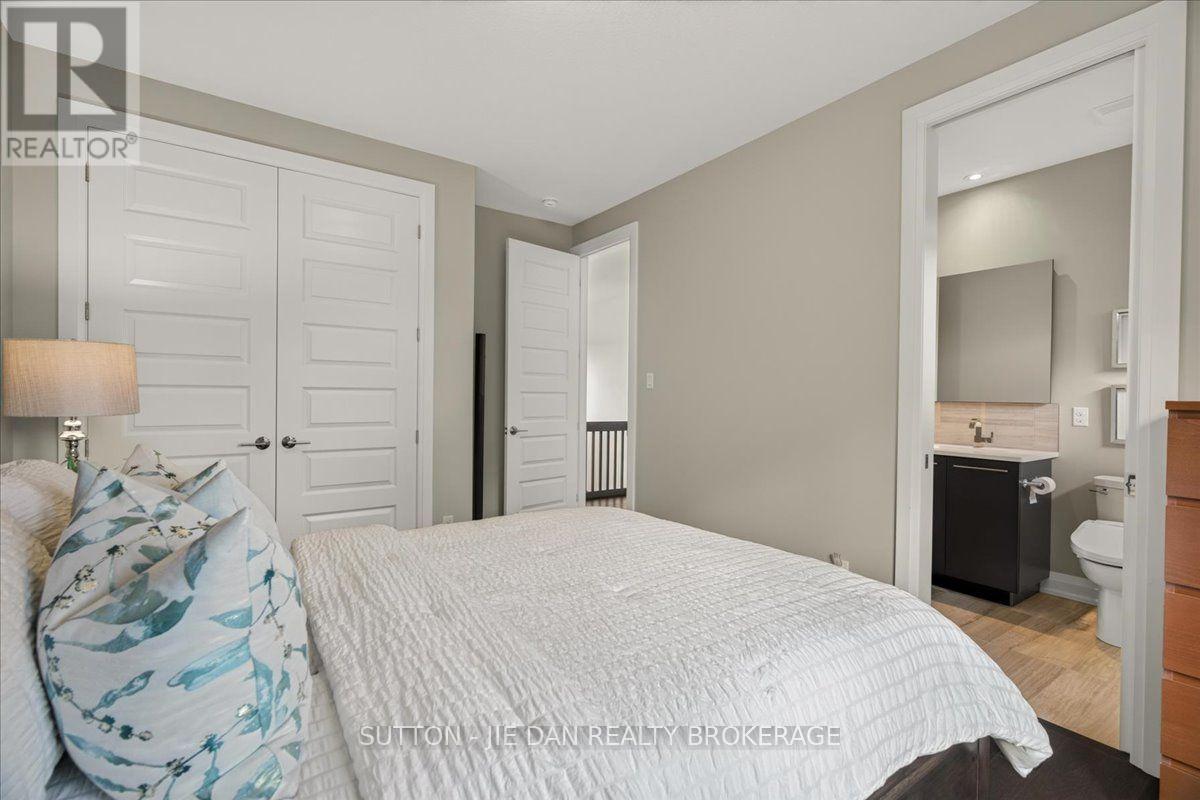 115 PEBBLECREEK WALK - 30