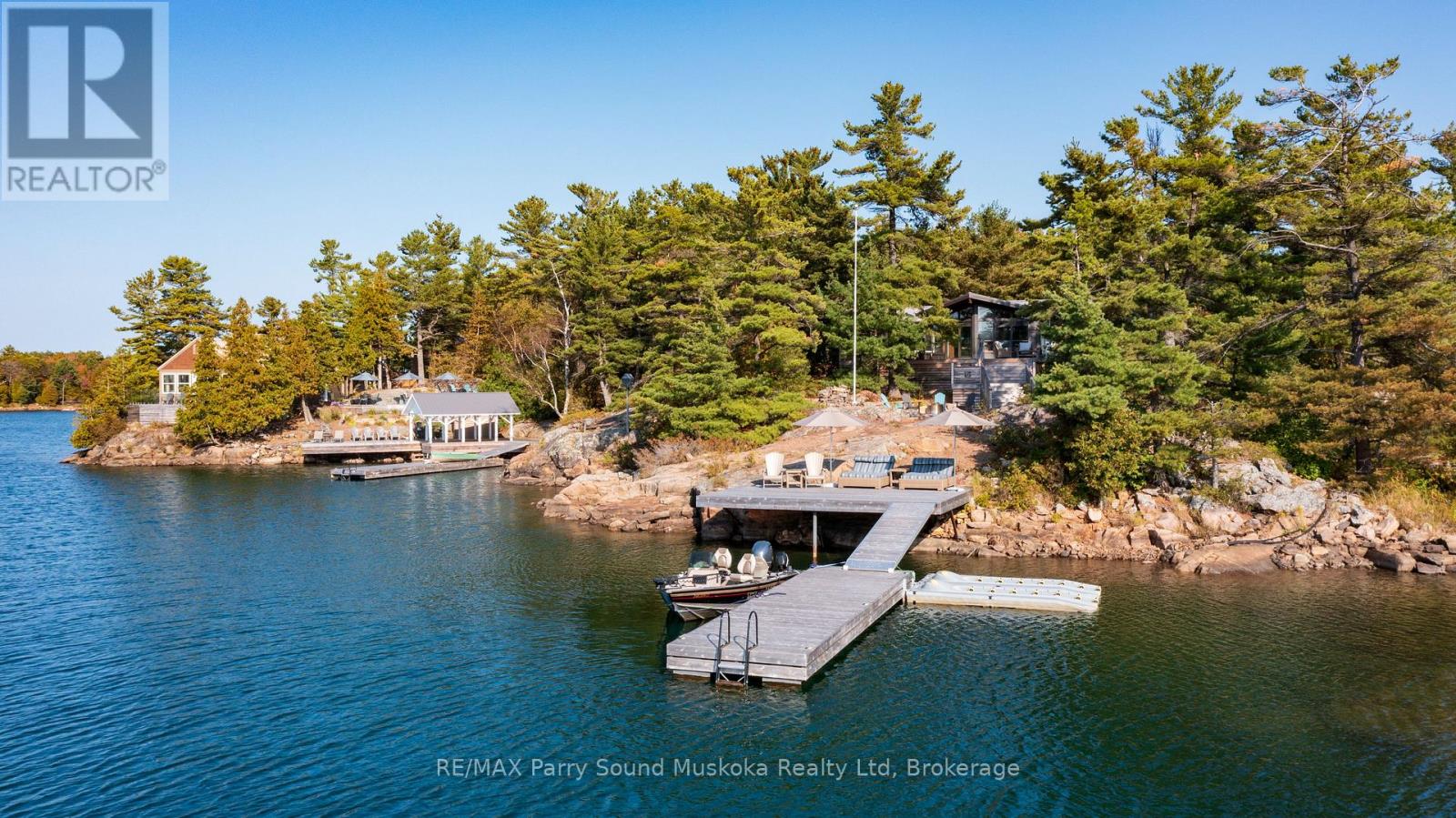 (LAKESIDE & BLUEBERRY PT) - 2 A258 ISLAND - Image 45