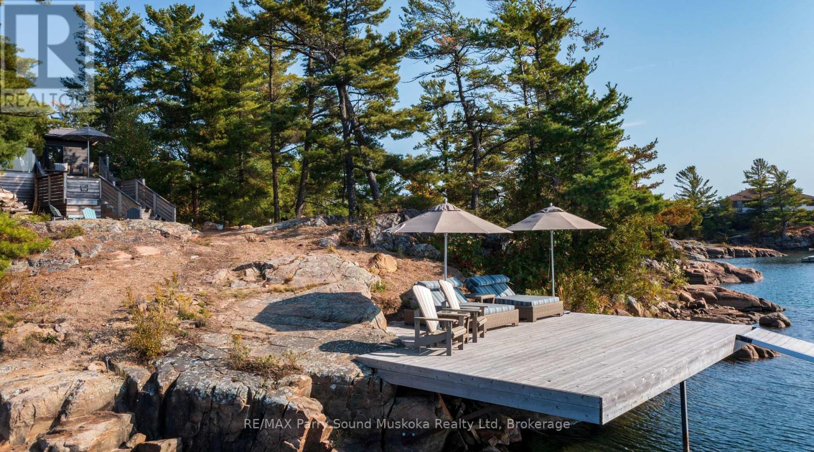 (LAKESIDE & BLUEBERRY PT) - 2 A258 ISLAND - Image 46