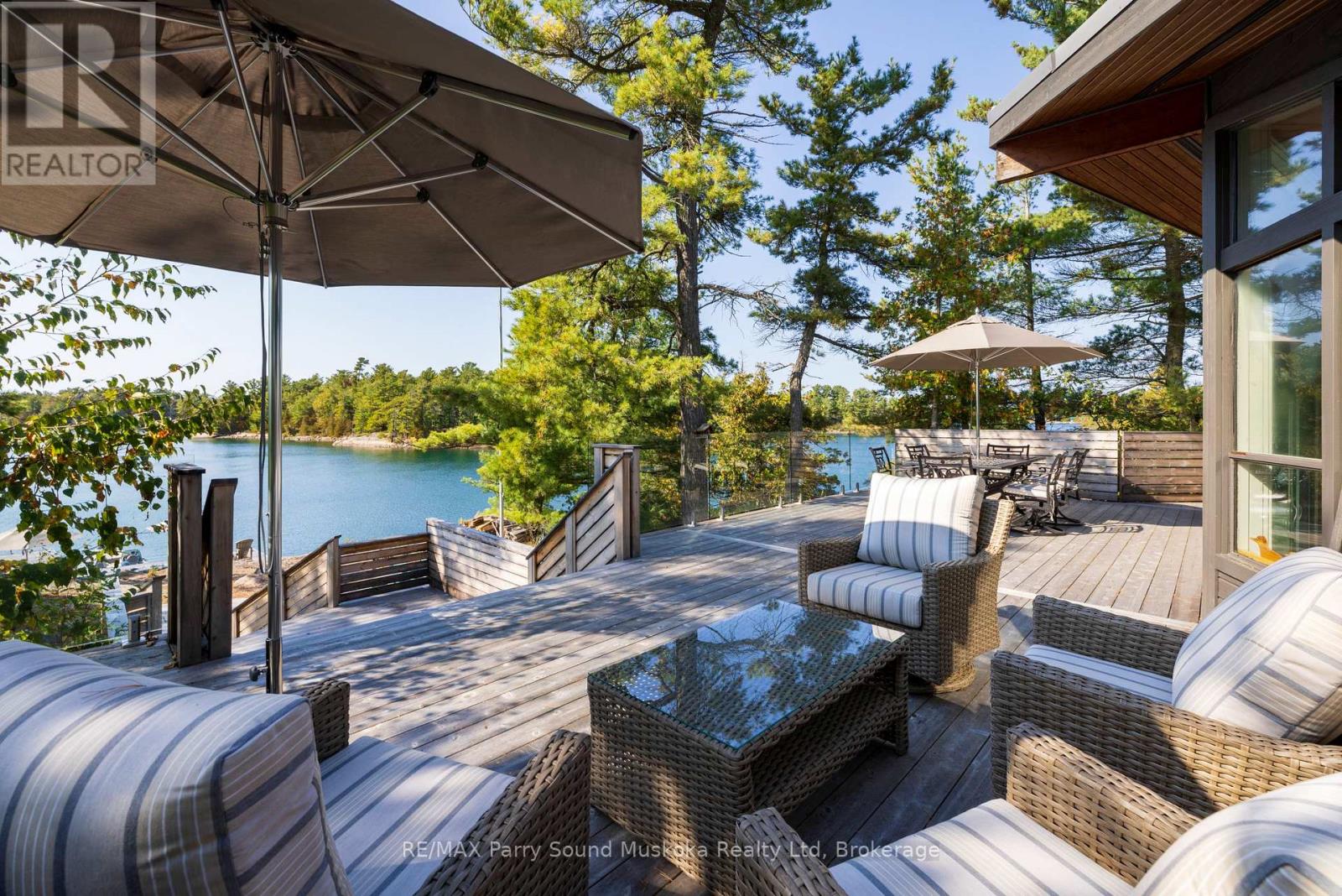 (LAKESIDE & BLUEBERRY PT) - 2 A258 ISLAND - Image 49