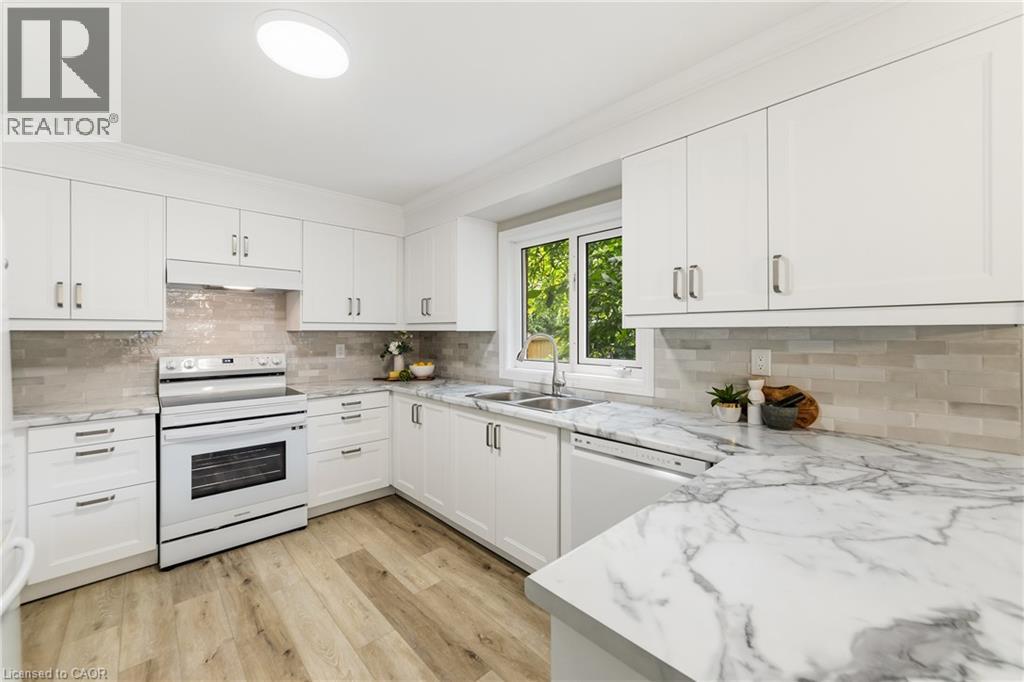 3686 ST LAURENT Court - Image 15