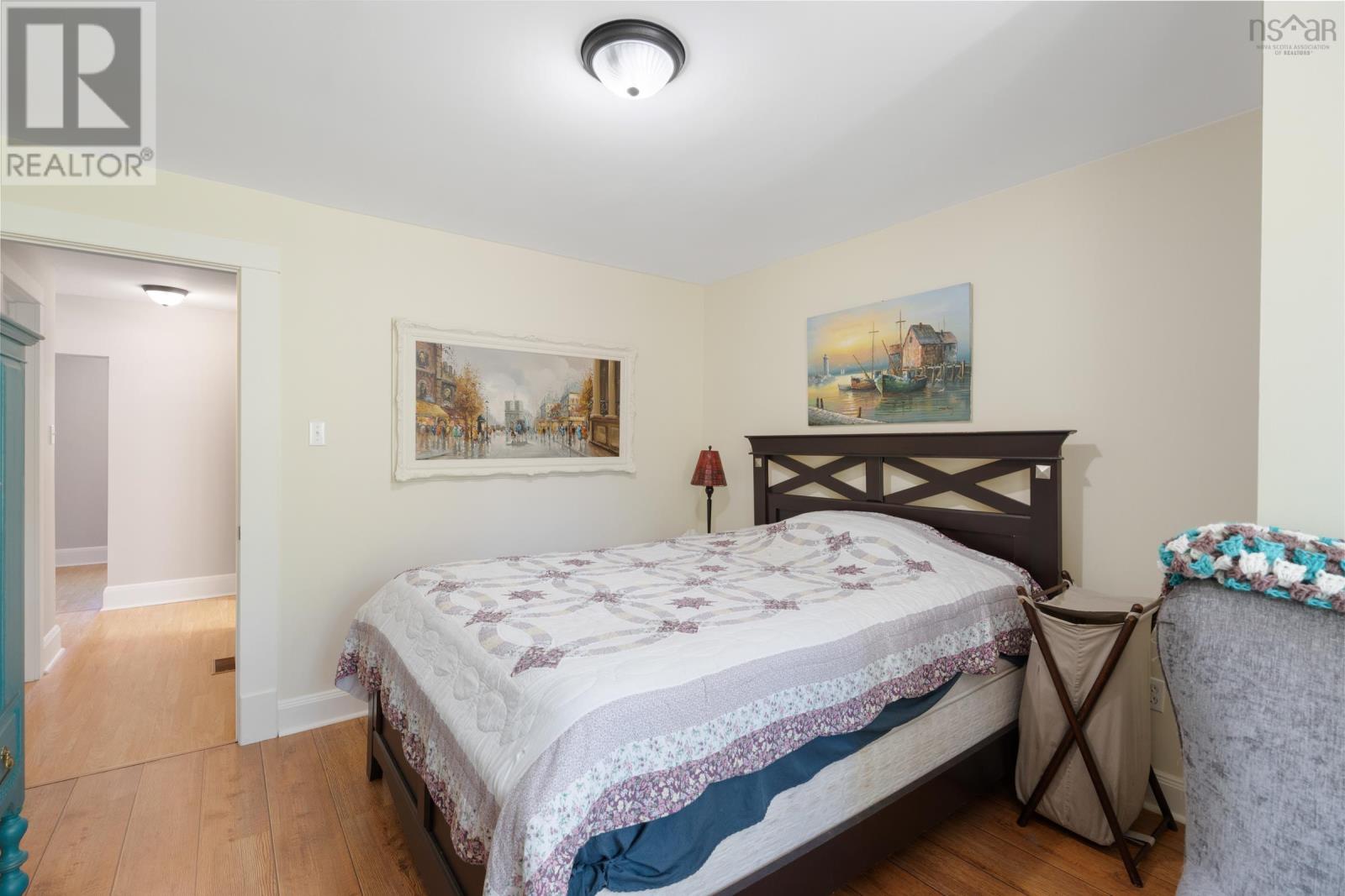 1313 Clementsport Road - 31
