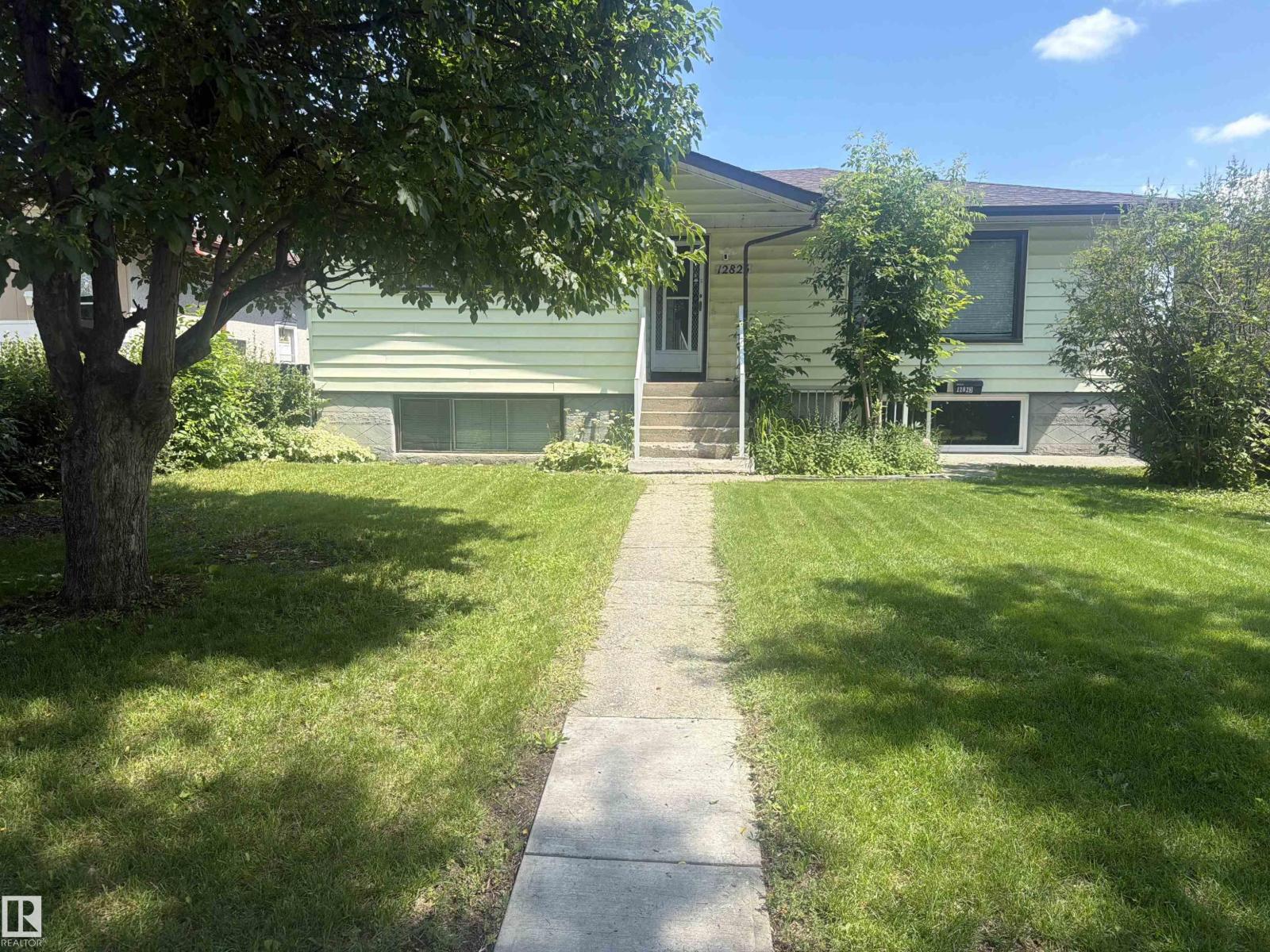 12825 102 ST NW - 2