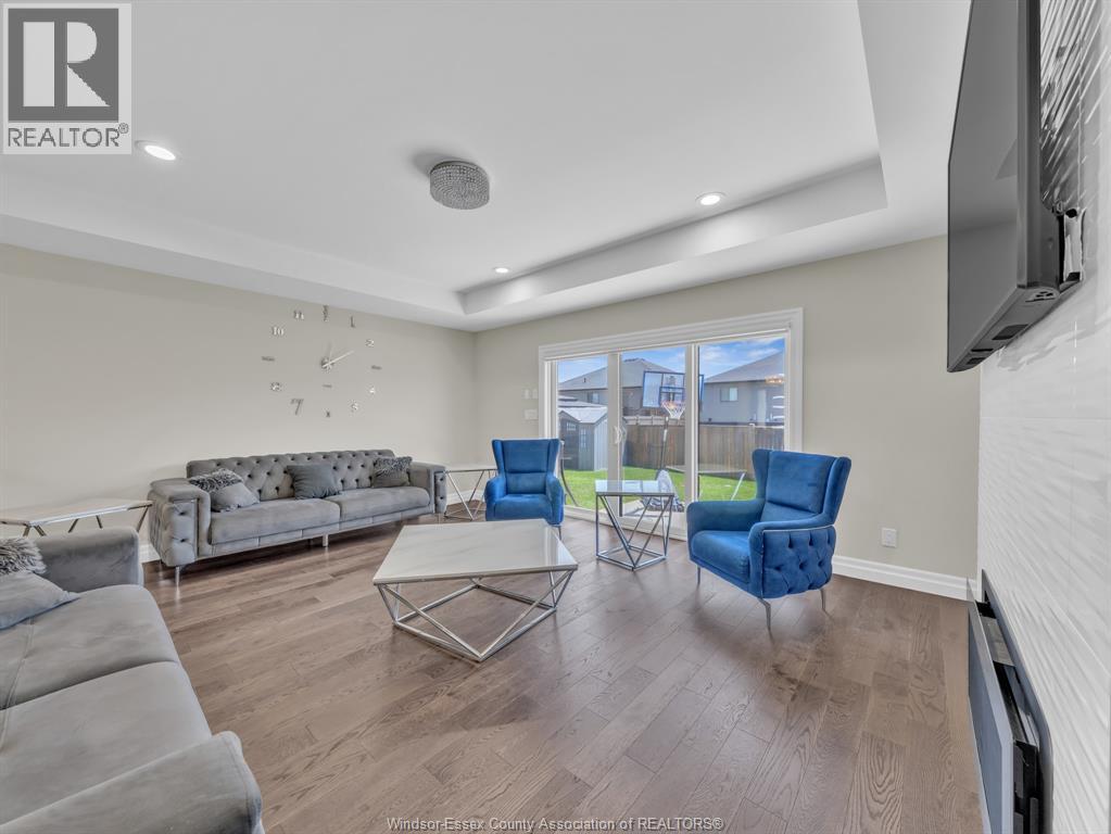 157 TOWNSVIEW - Image 13