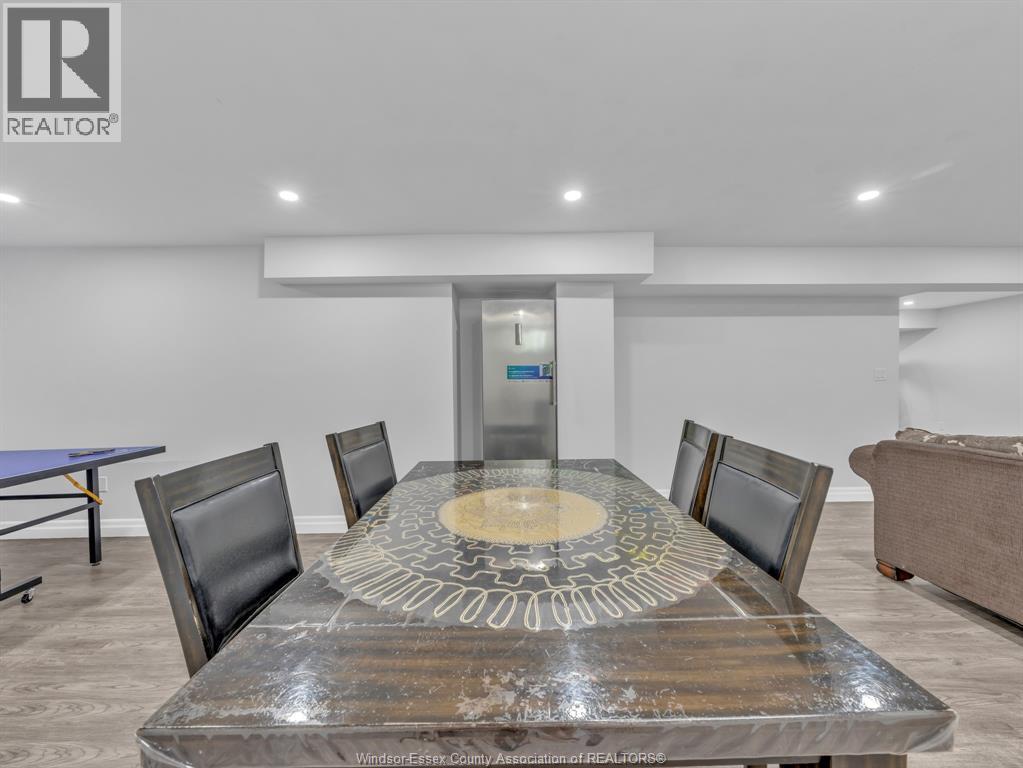 157 TOWNSVIEW - Image 24