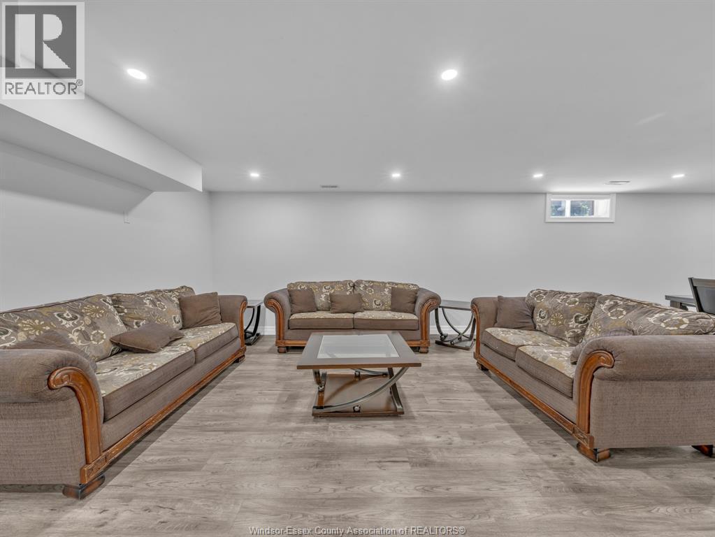 157 TOWNSVIEW - Image 22