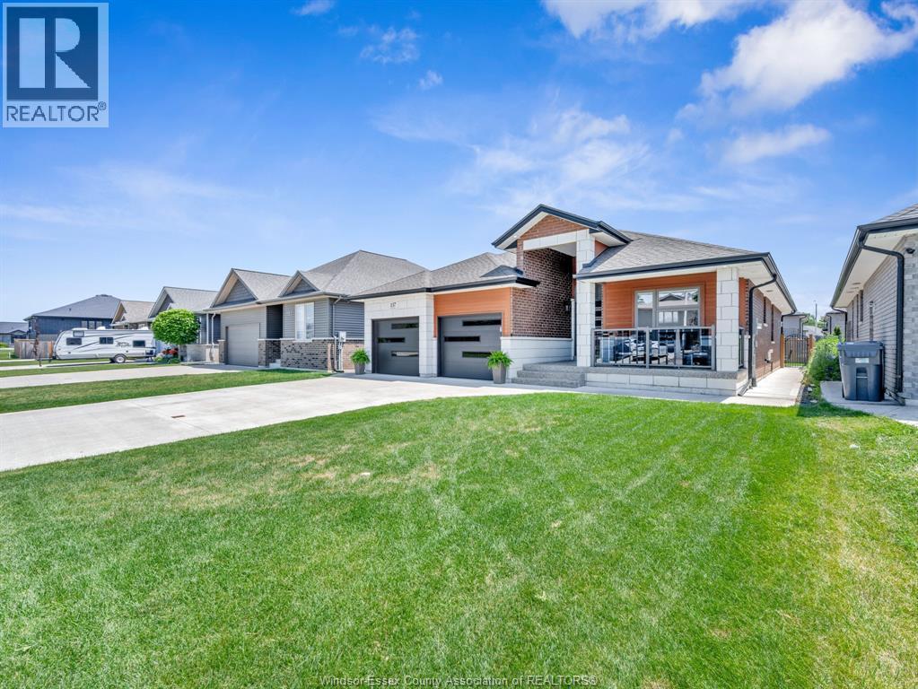 157 TOWNSVIEW - 40
